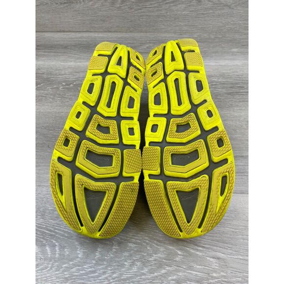 Altra Men's Gray and Yellow Running Shoes - Picture 6 of 11